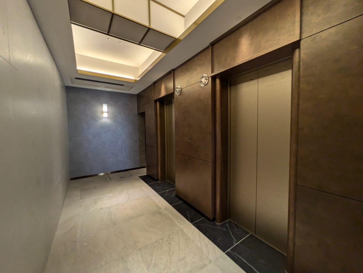 v20250427023510/fresh/building/J00100382093_4