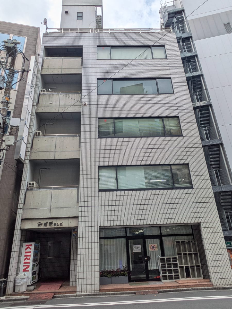 v20250427023510/fresh/building/J00100382253_6