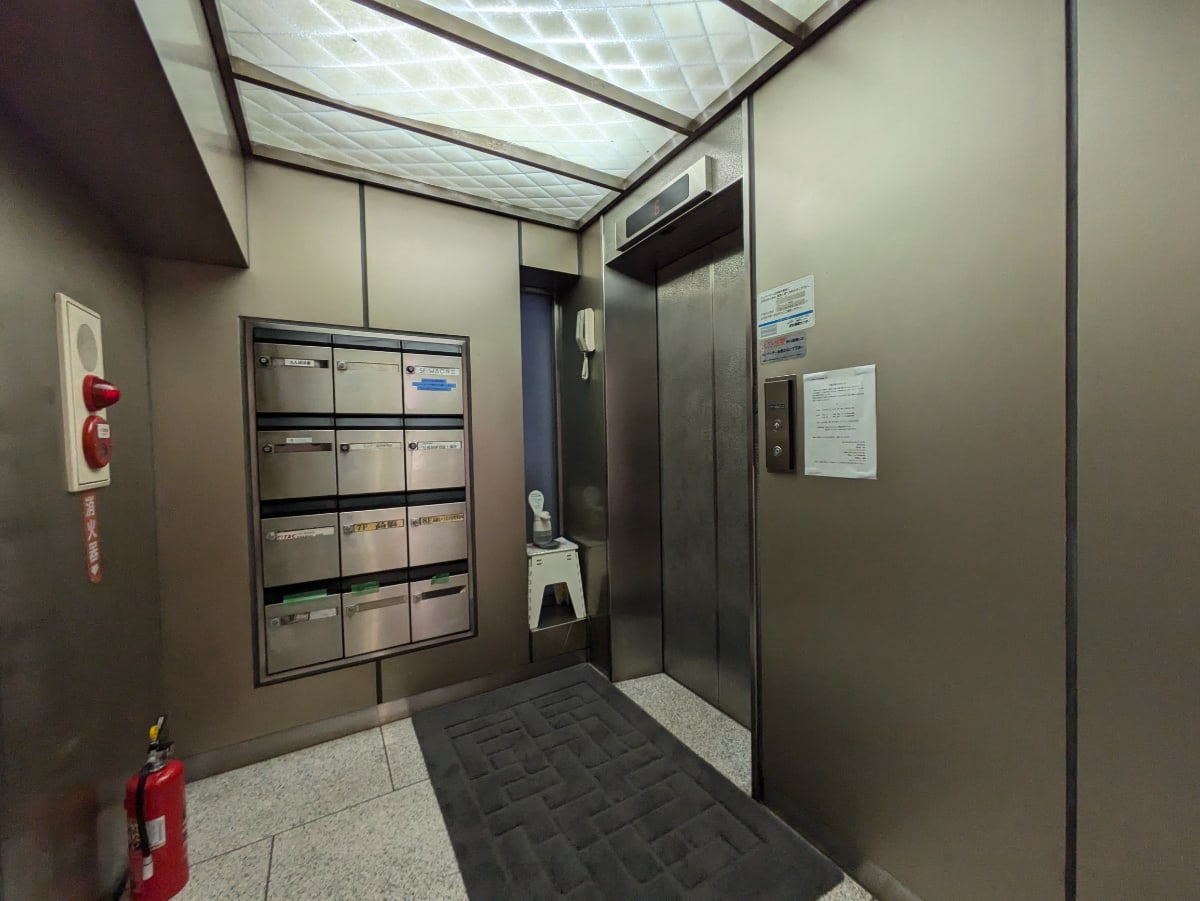 v20250427023510/fresh/building/J00100382256_4
