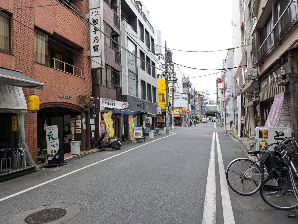 v20250427023510/fresh/building/J00100382303_9