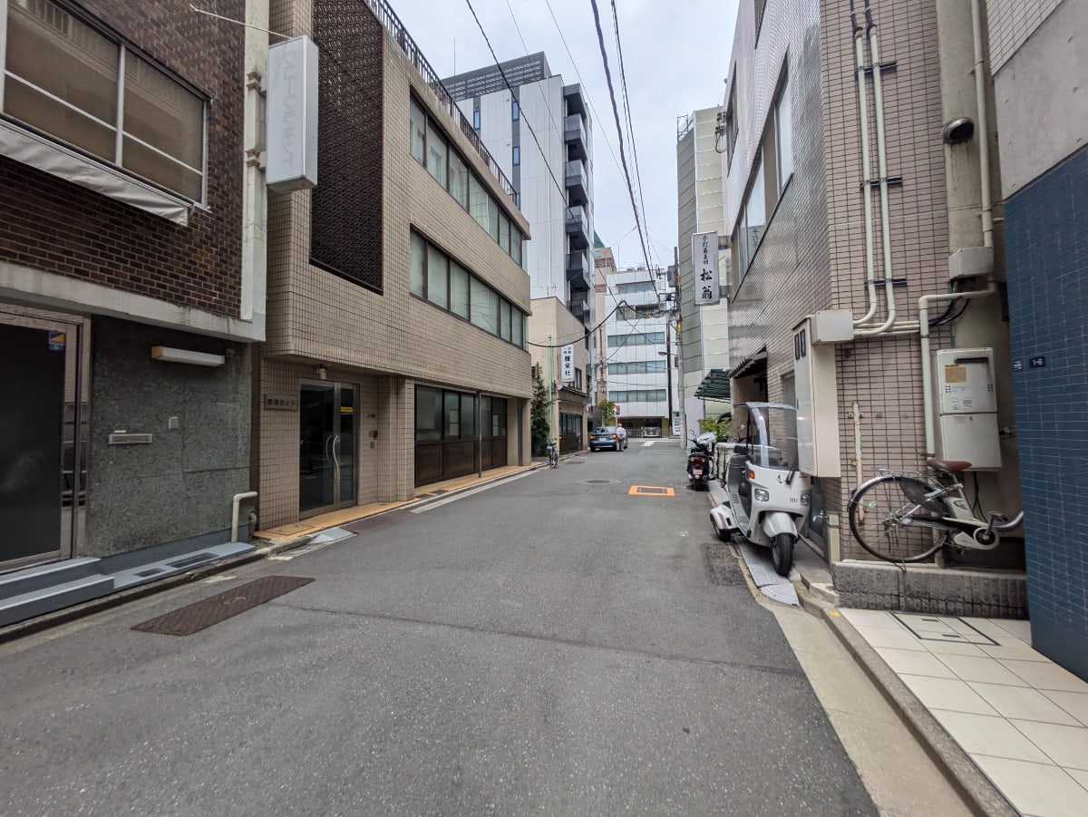 v20250427023510/fresh/building/J00100382388_2