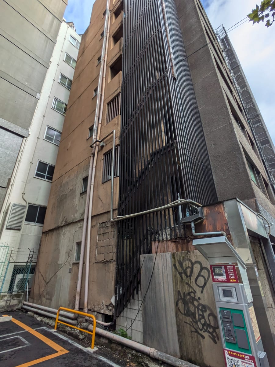 v20250427023510/fresh/building/J00100382552_7