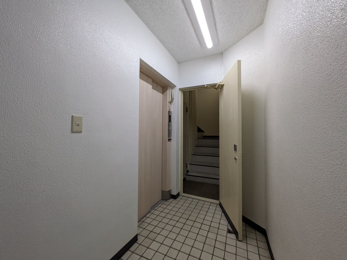 v20250427023809/fresh/building/J00100382841_4