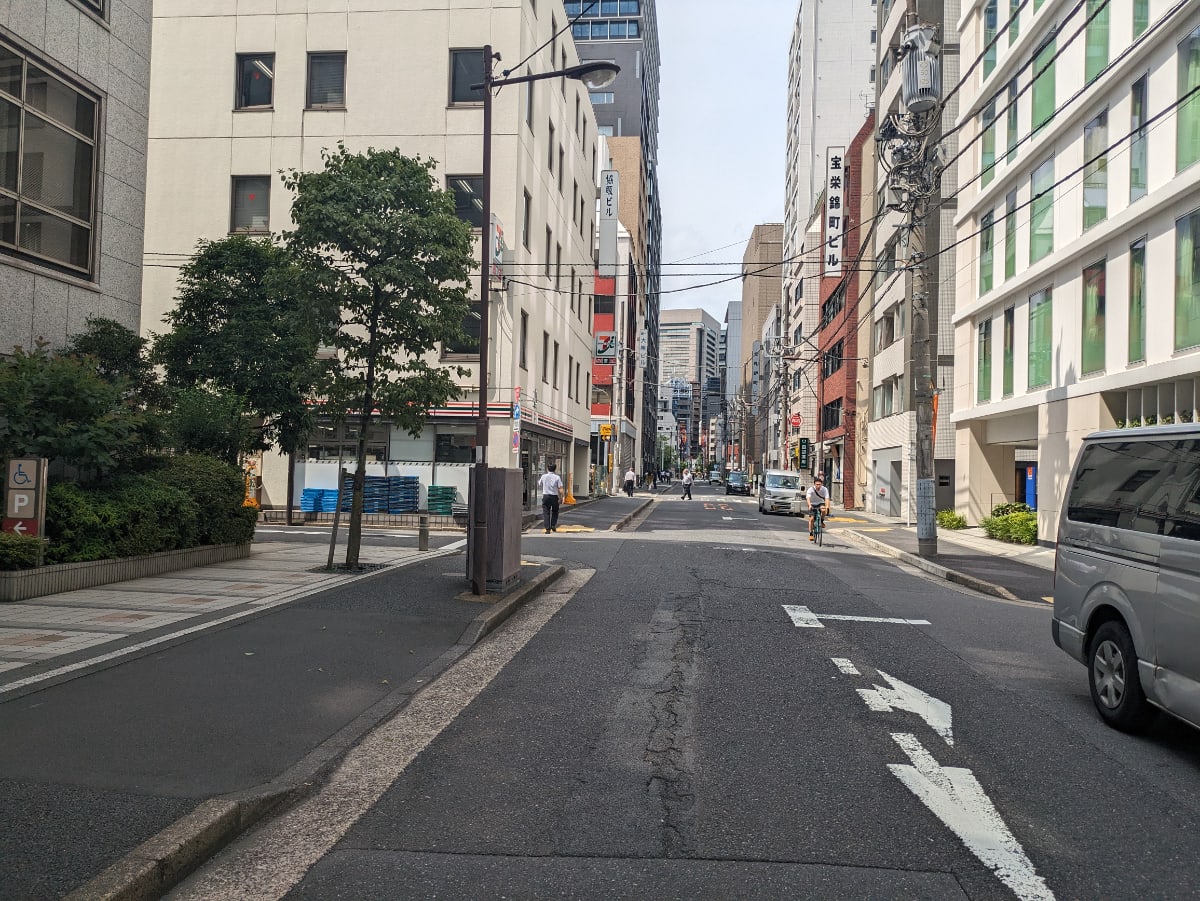 v20250427023809/fresh/building/J00100382939_7