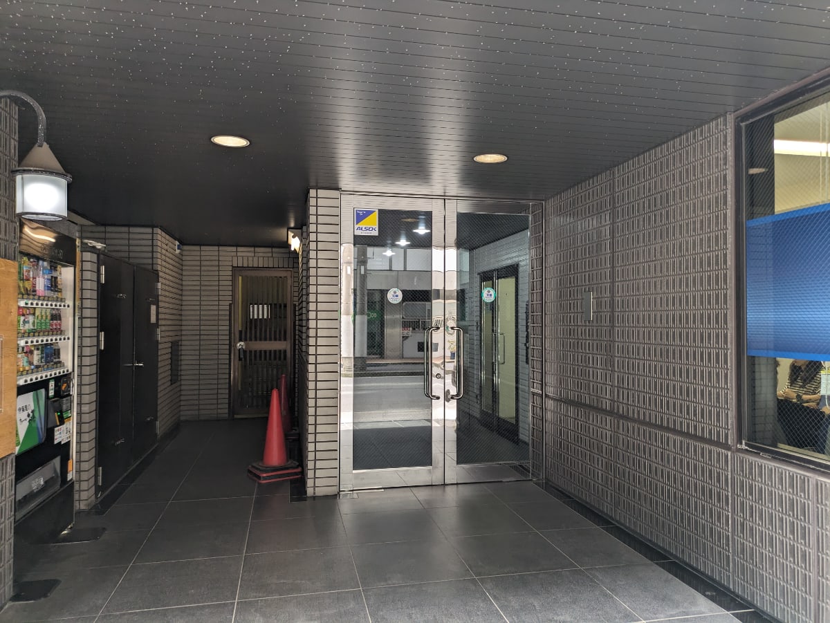 v20250427023809/fresh/building/J00100382940_3