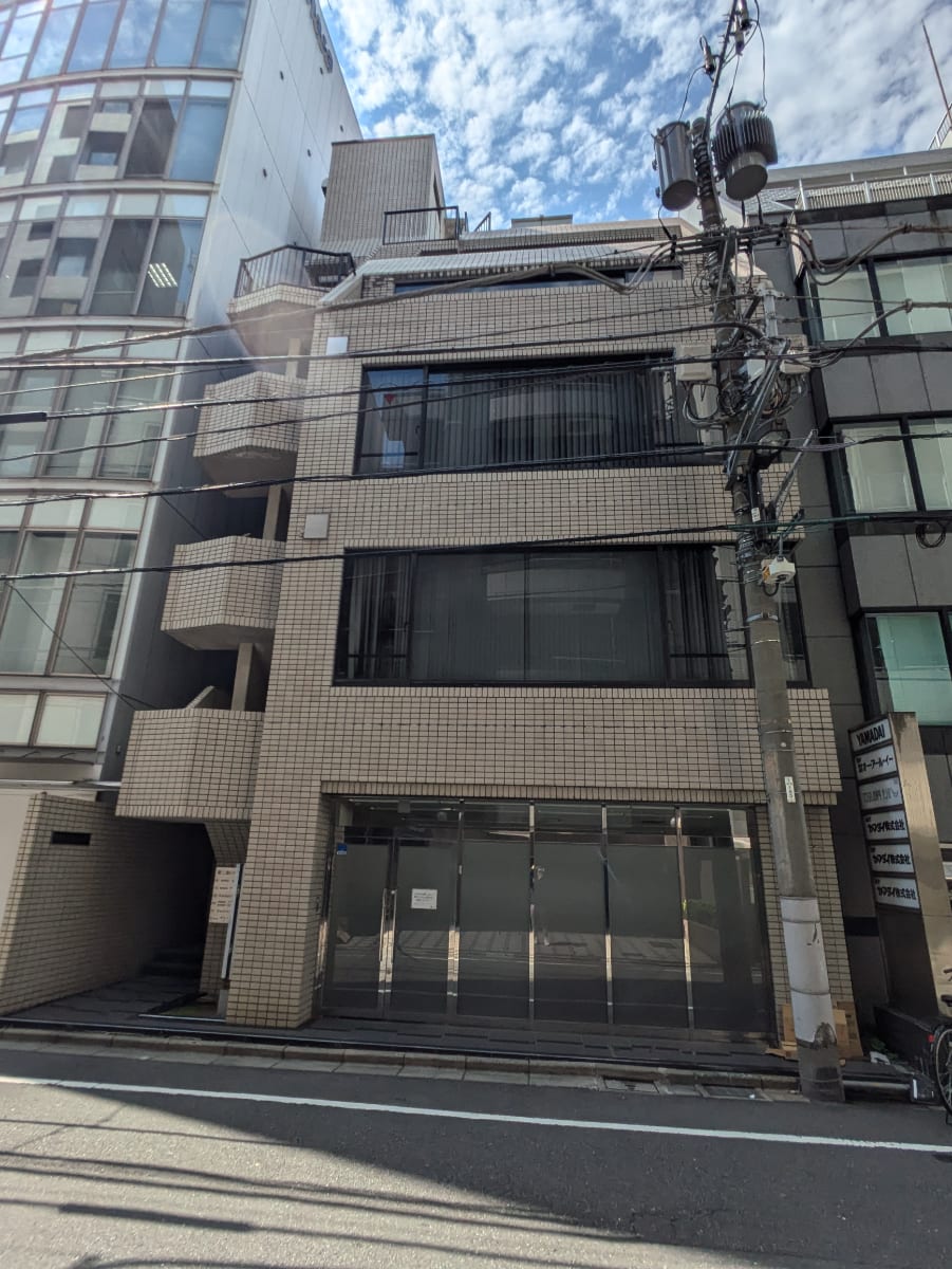 v20250427023809/fresh/building/J00100383084_1