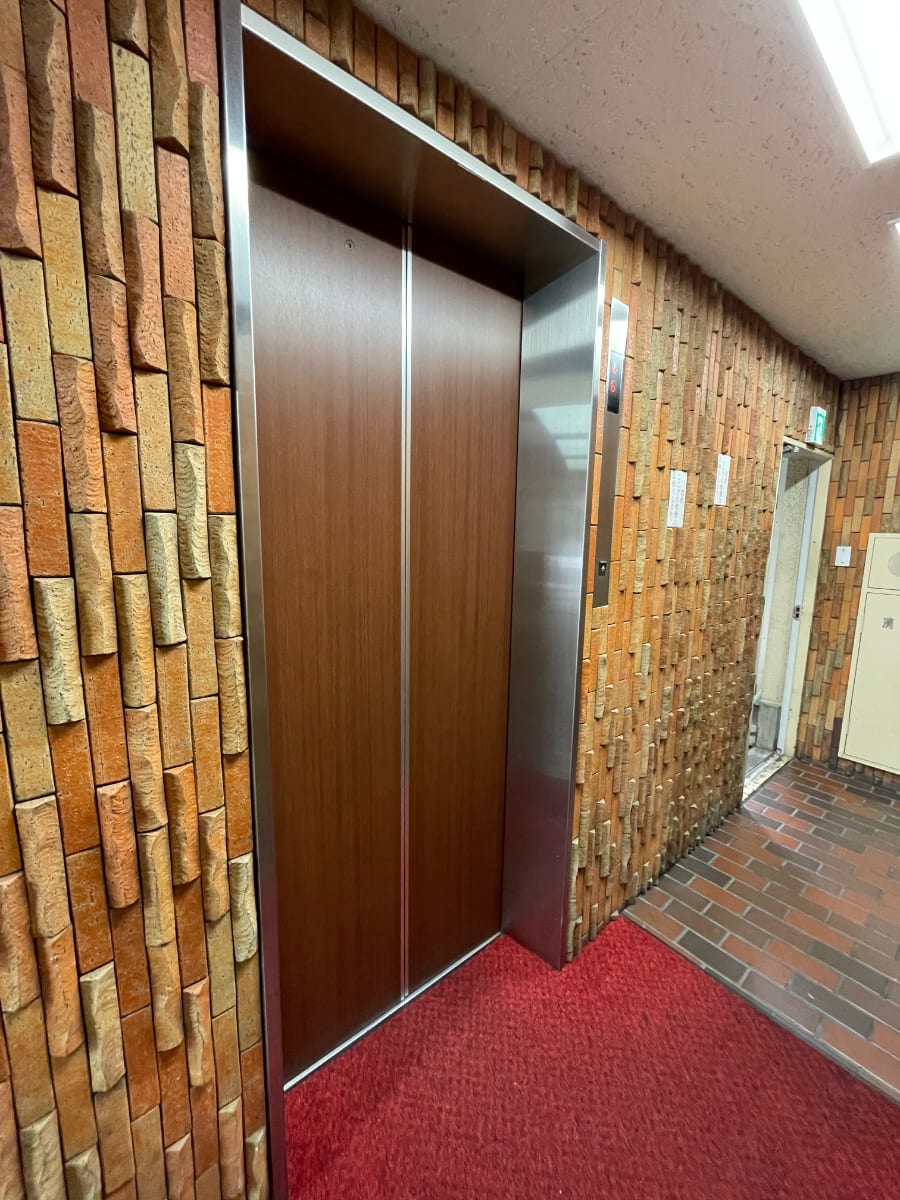 v20250427023809/fresh/building/J00100383087_64