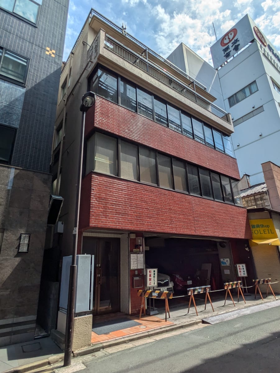 v20250427023809/fresh/building/J00100383130_1