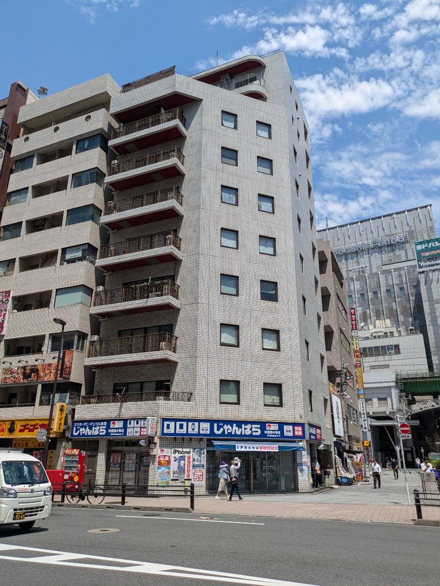 v20250427023809/fresh/building/J00100383137_5
