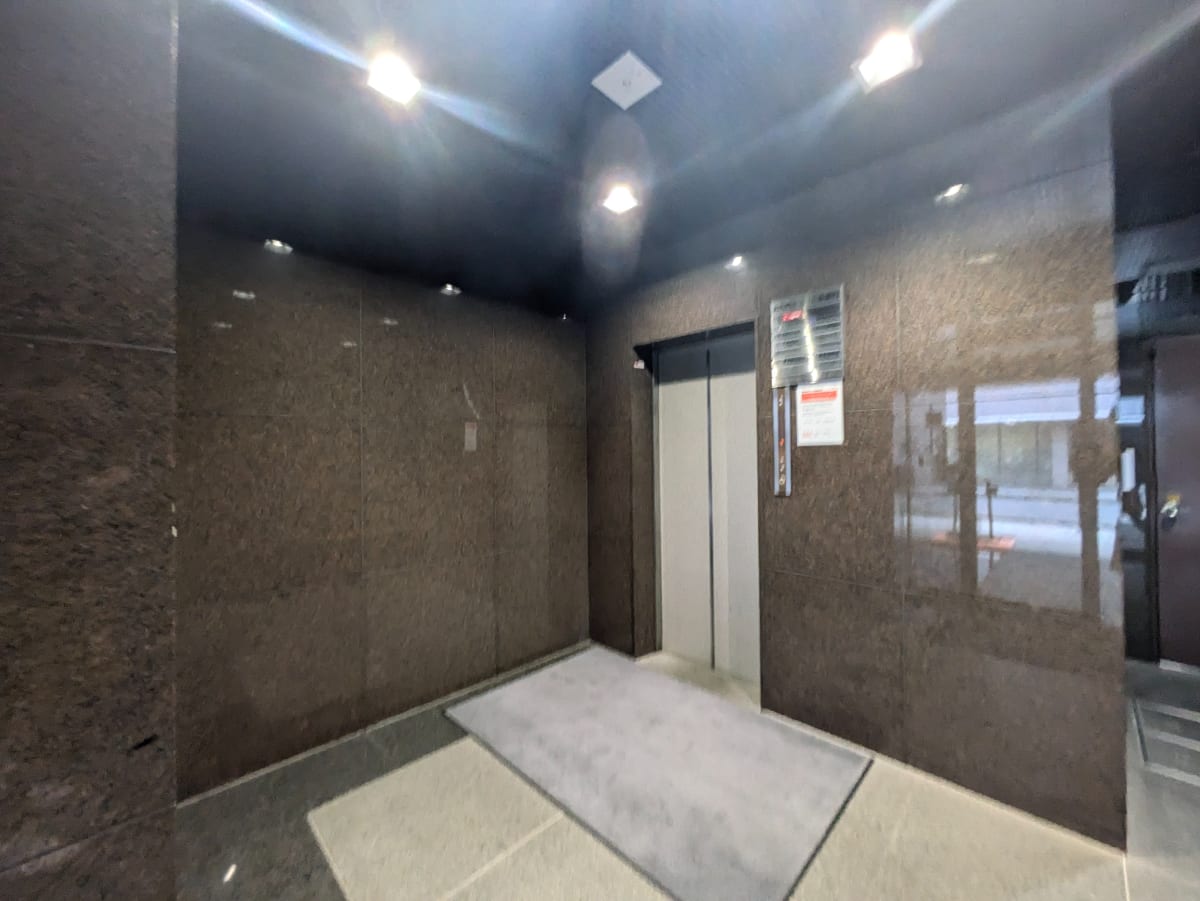 v20250427023809/fresh/building/J00100383216_4