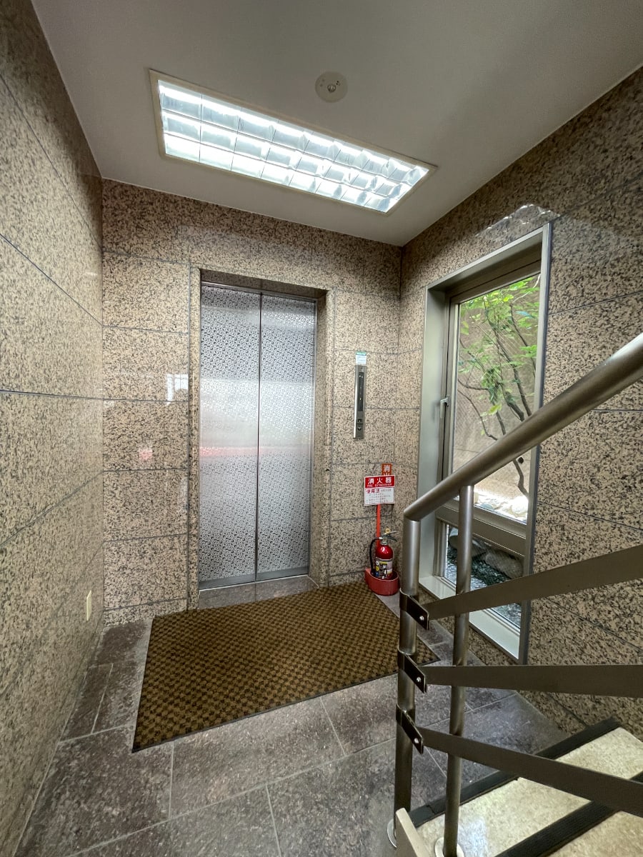 v20250427023809/fresh/building/J00100384073_4