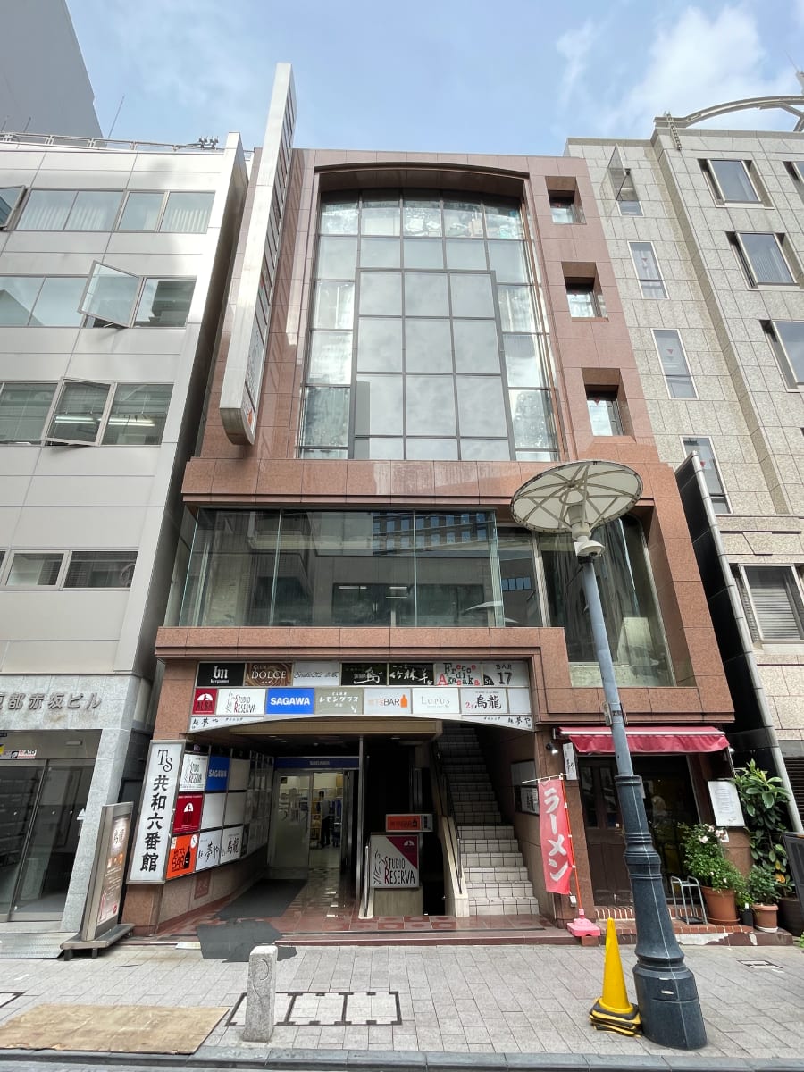 v20250427023809/fresh/building/J00100384128_1