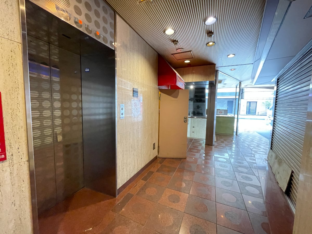 v20250427023809/fresh/building/J00100384128_4