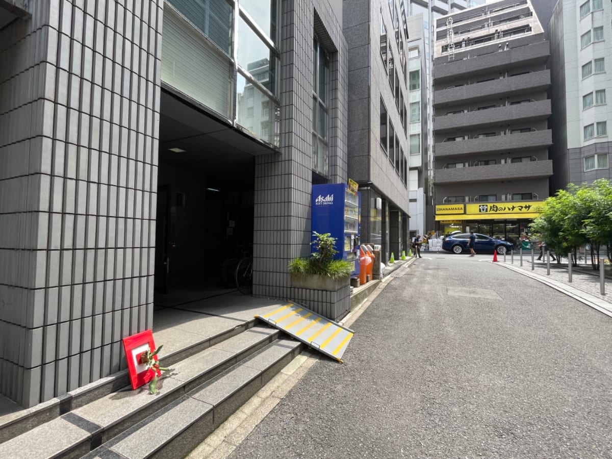v20250427023809/fresh/building/J00100384302_2