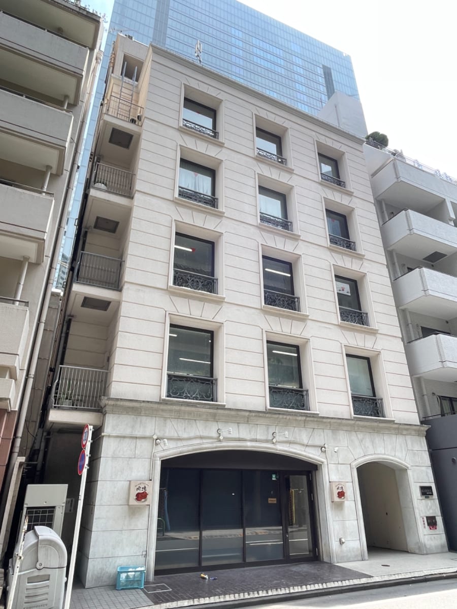 v20250427023809/fresh/building/J00100384304_1