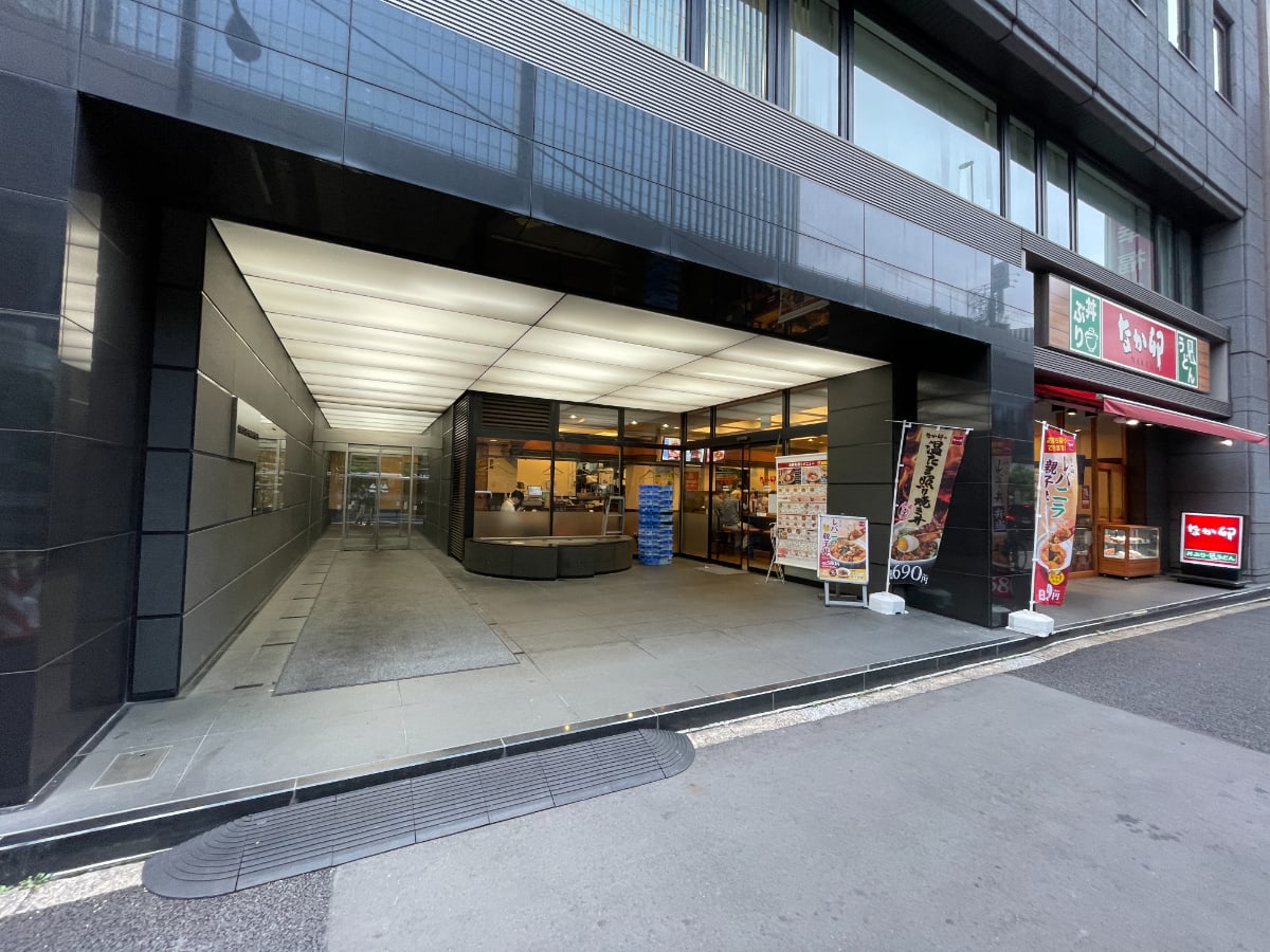 v20250427023809/fresh/building/J00100384498_3