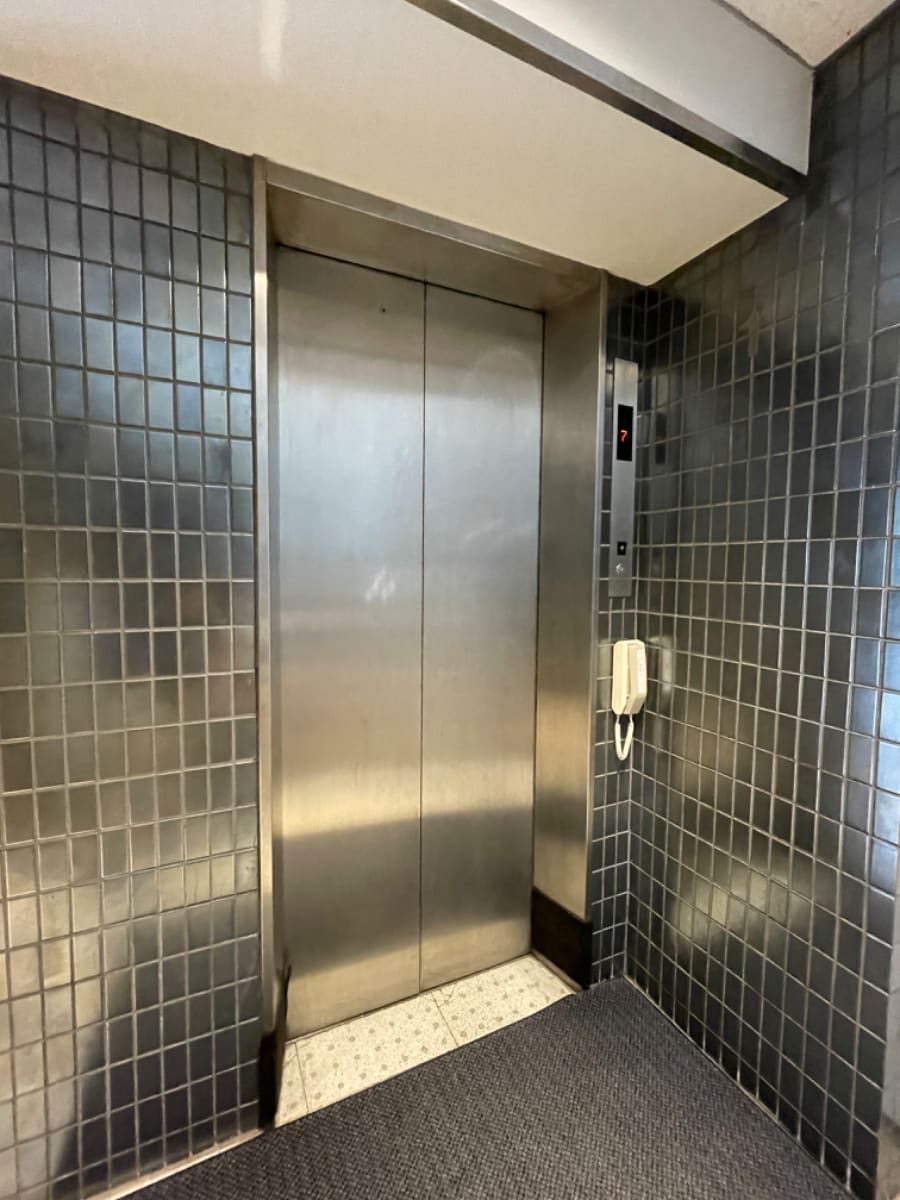 v20250427023809/fresh/building/J00100384756_4