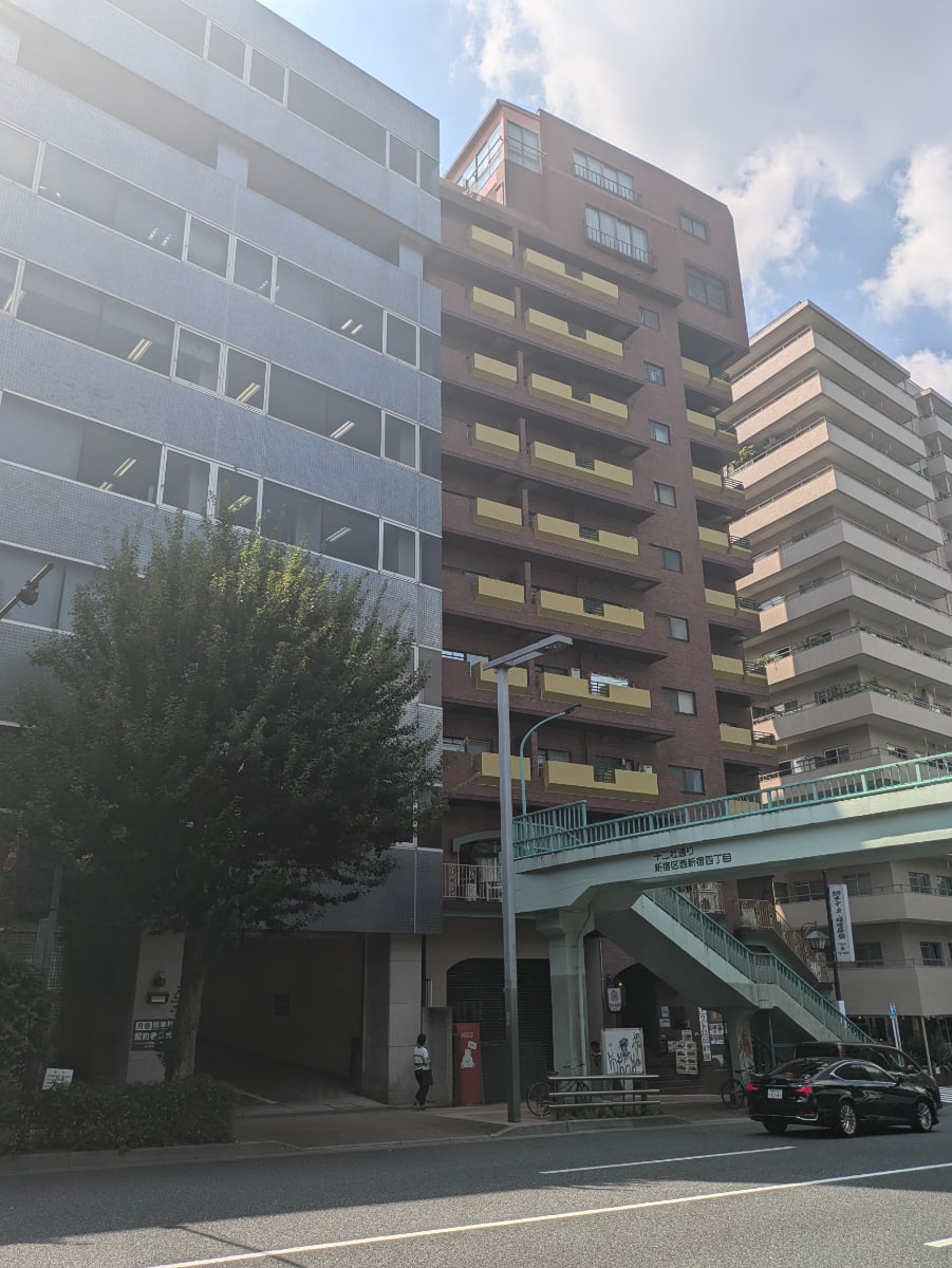 v20250427023809/fresh/building/J00100385108_6