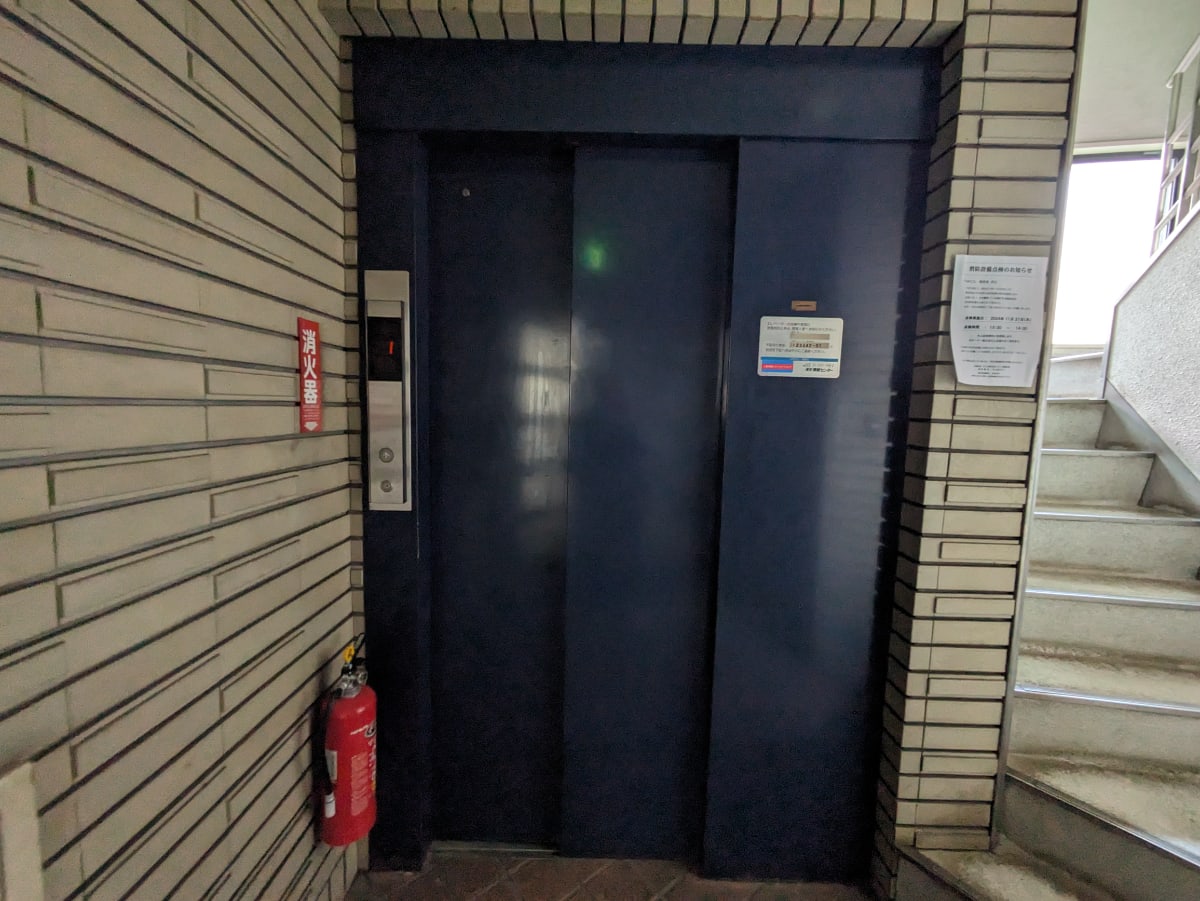 v20250428150657/fresh/building/J00100371268_4