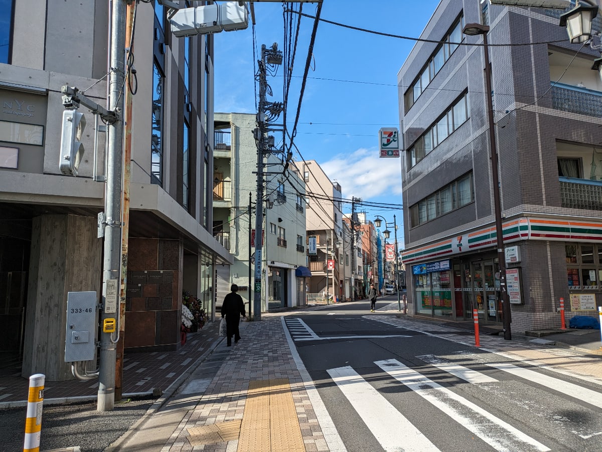 v20250428150657/fresh/building/J00100608027_8