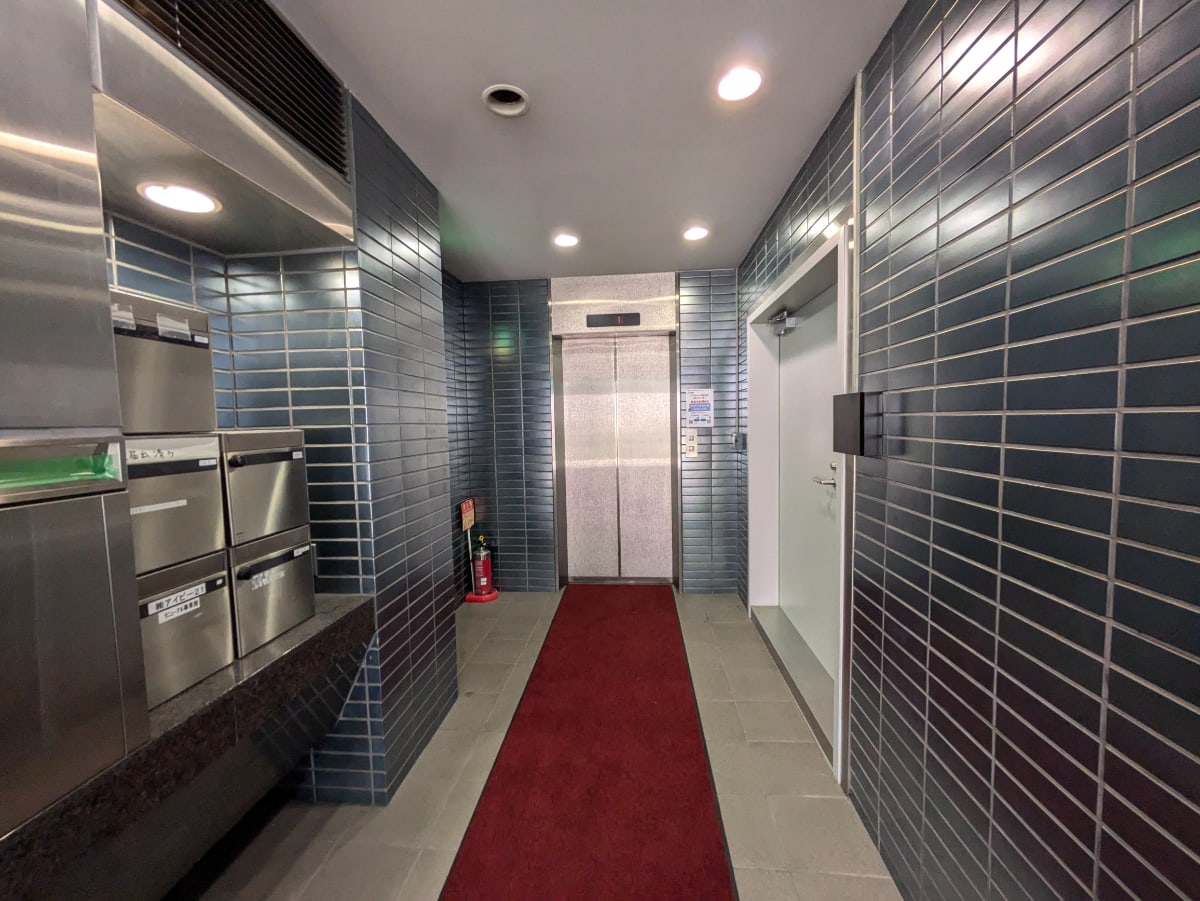 v20250502150712/fresh/building/J00100372448_4