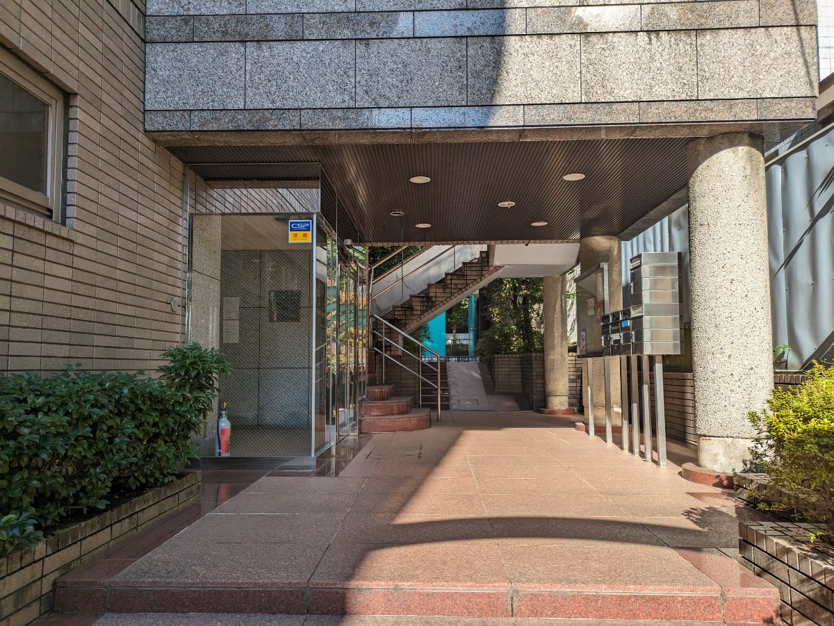 v20250502150712/fresh/building/J00100375202_9