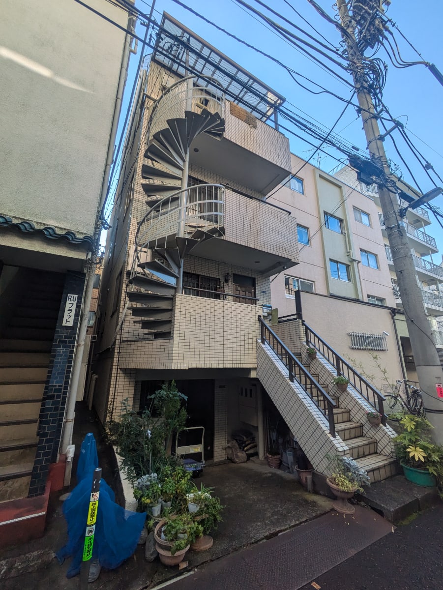 v20250502150712/fresh/building/J00100377786_1
