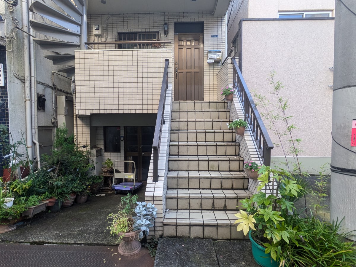v20250502150712/fresh/building/J00100377786_3