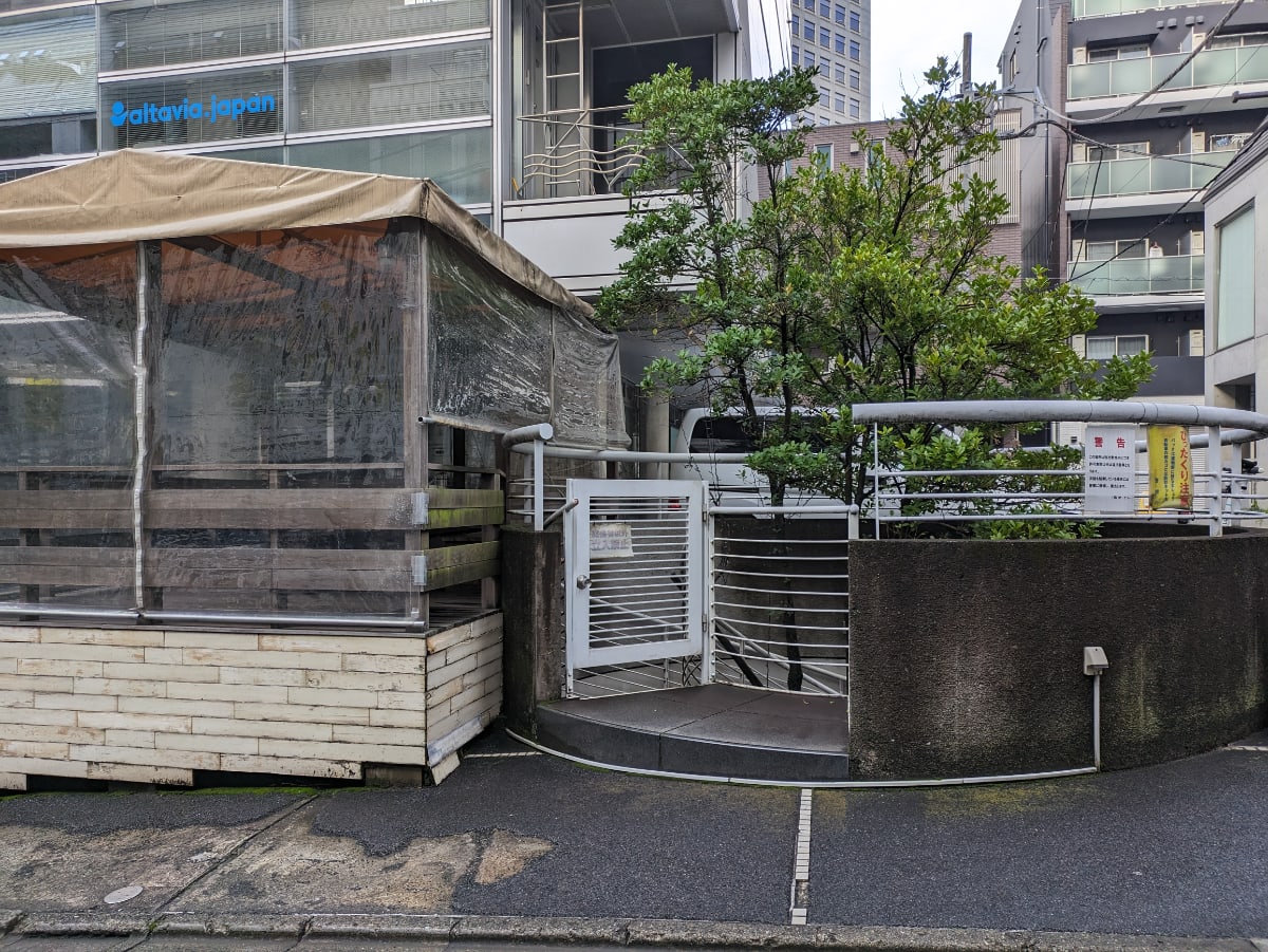 v20250502150712/fresh/building/J00100378142_12