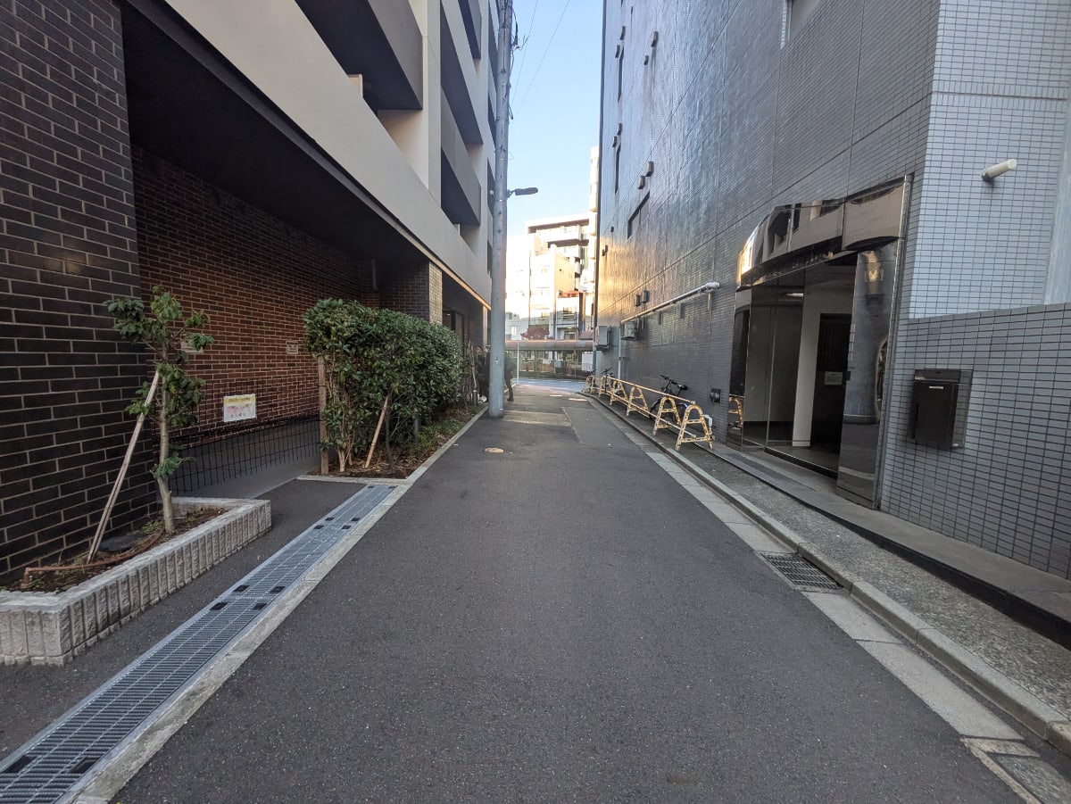 v20250502150712/fresh/building/J00100380768_13