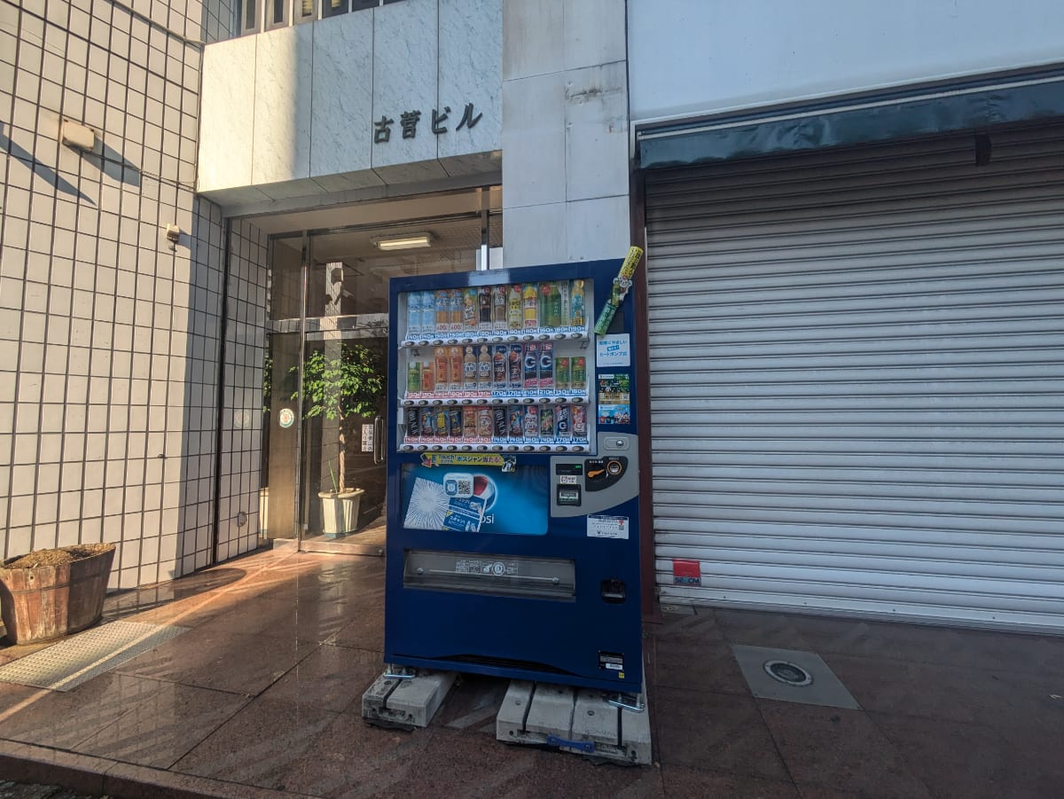 v20250502150712/fresh/building/J00100386503_8