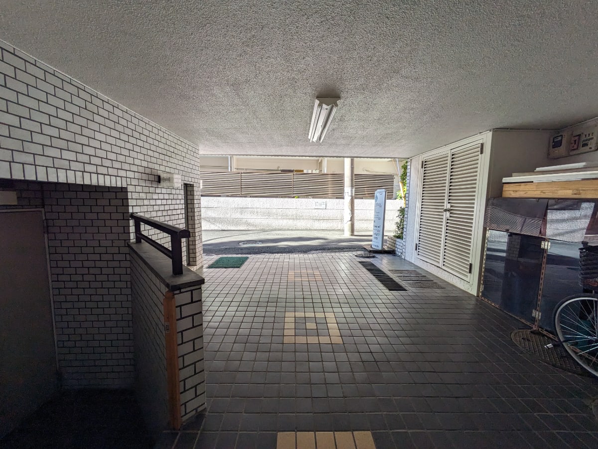 v20250502150712/fresh/building/J00100398000_12