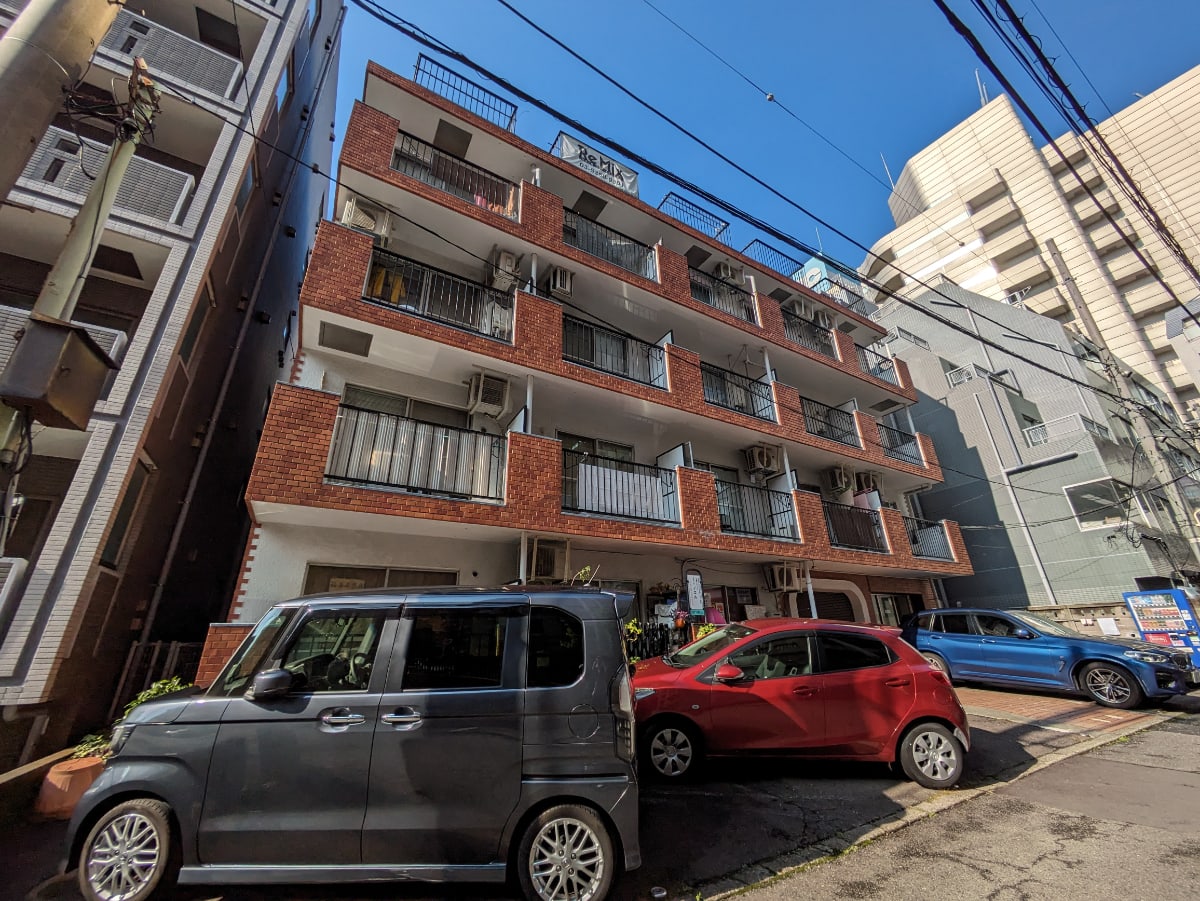 v20250502150712/fresh/building/J00100408303_1