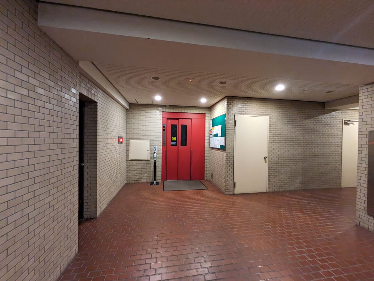 v20250502150712/fresh/building/J00100409313_5