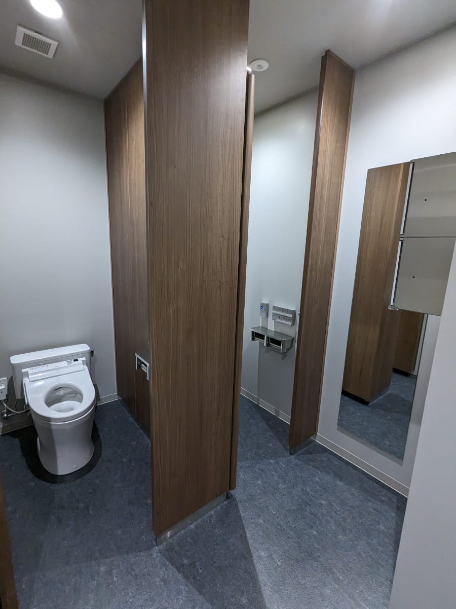 v20250502150712/fresh/building/J00100608218_39