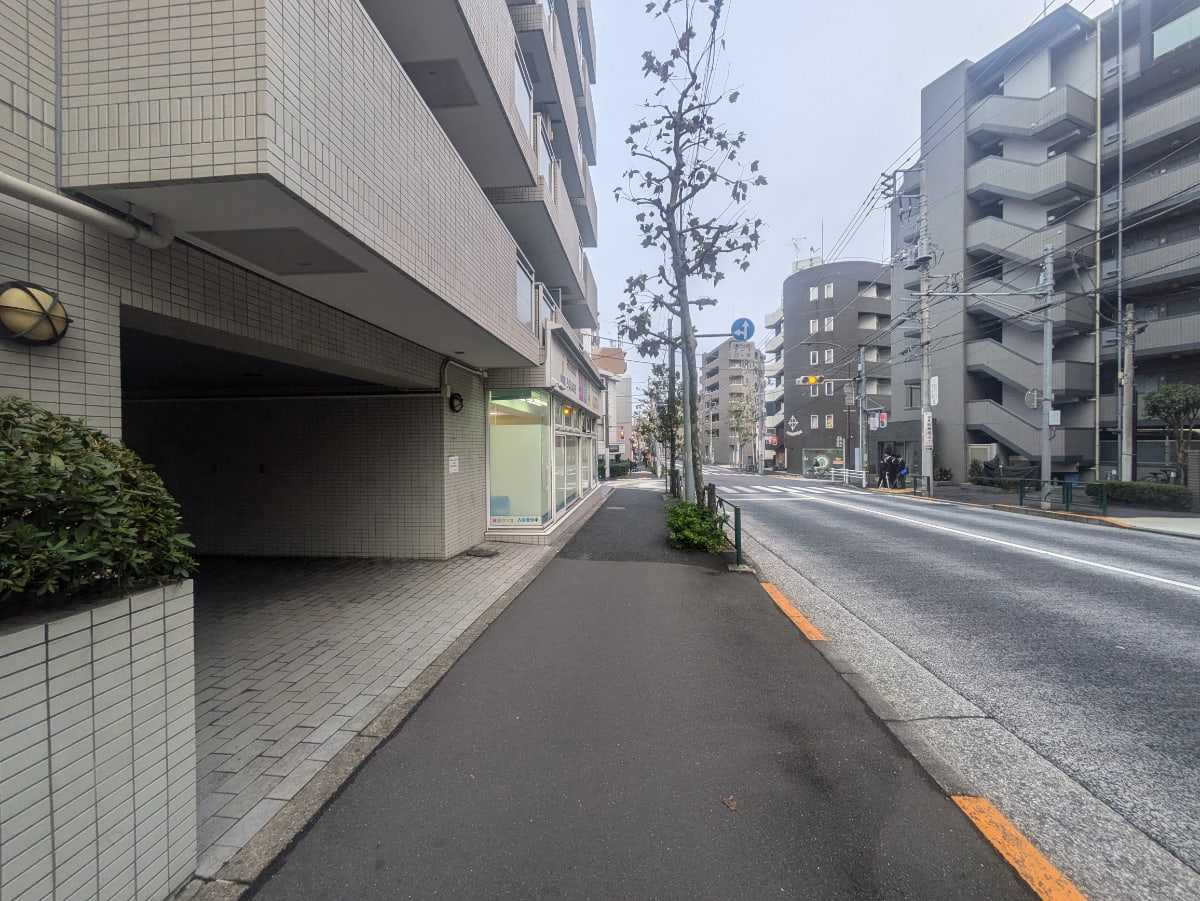 v20250506150654/fresh/building/J00100356783_13