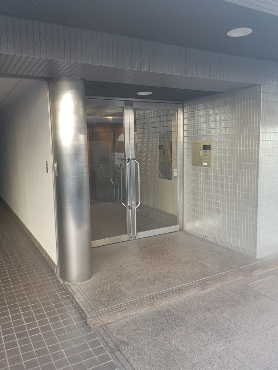 v20250506150654/fresh/building/J00100360469_3