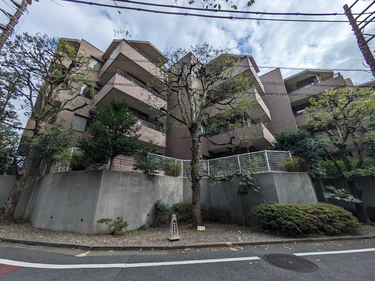 v20250506150654/fresh/building/J00100361521_1