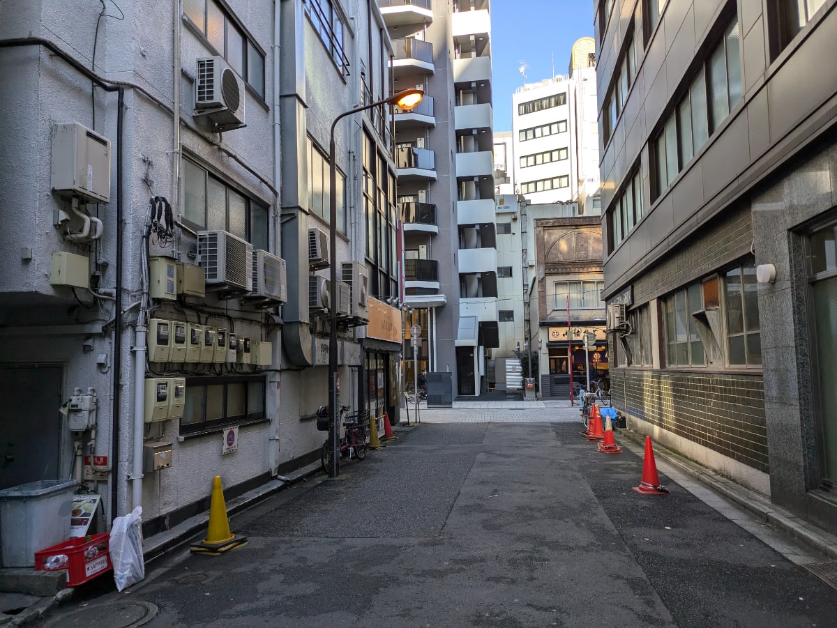 v20250506150654/fresh/building/J00100371687_10