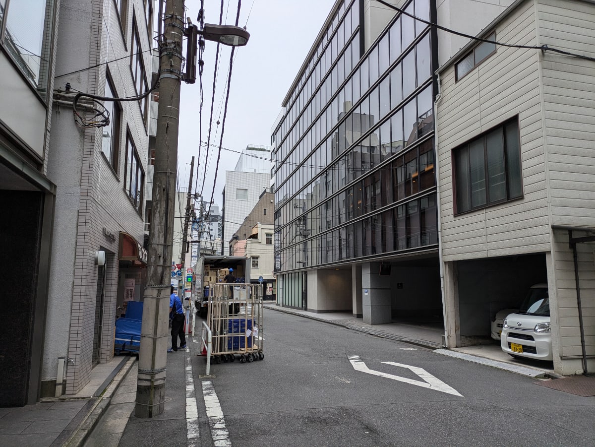 v20250506150654/fresh/building/J00100374832_10