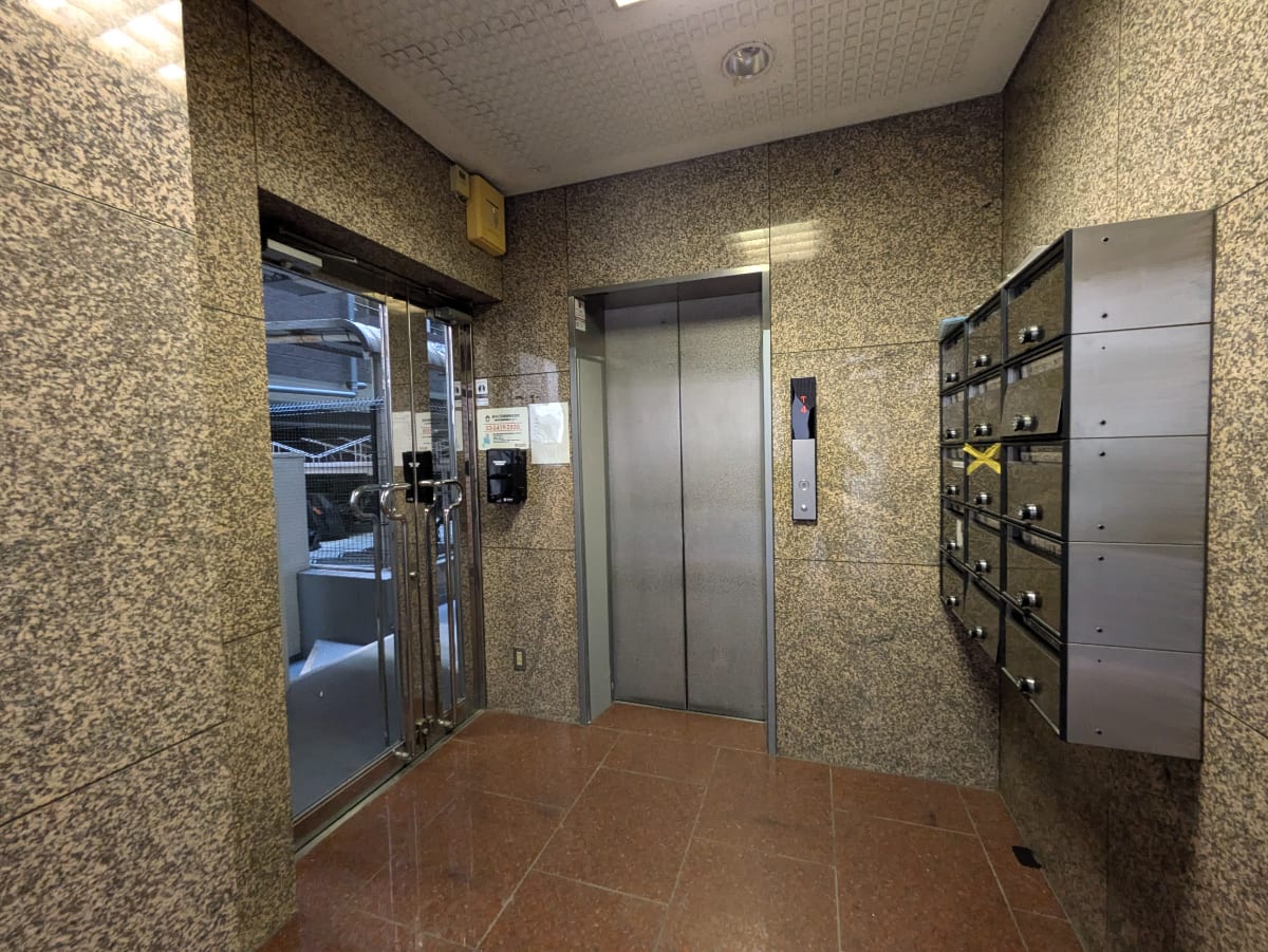 v20250506150654/fresh/building/J00100383080_4
