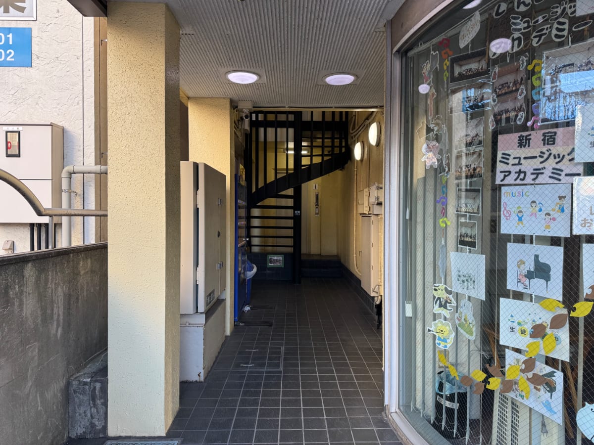 v20250506150654/fresh/building/J00100387500_3
