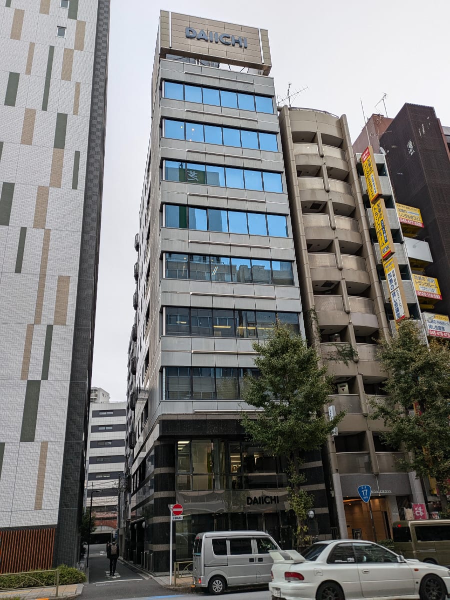 v20250506150654/fresh/building/J00100395945_11