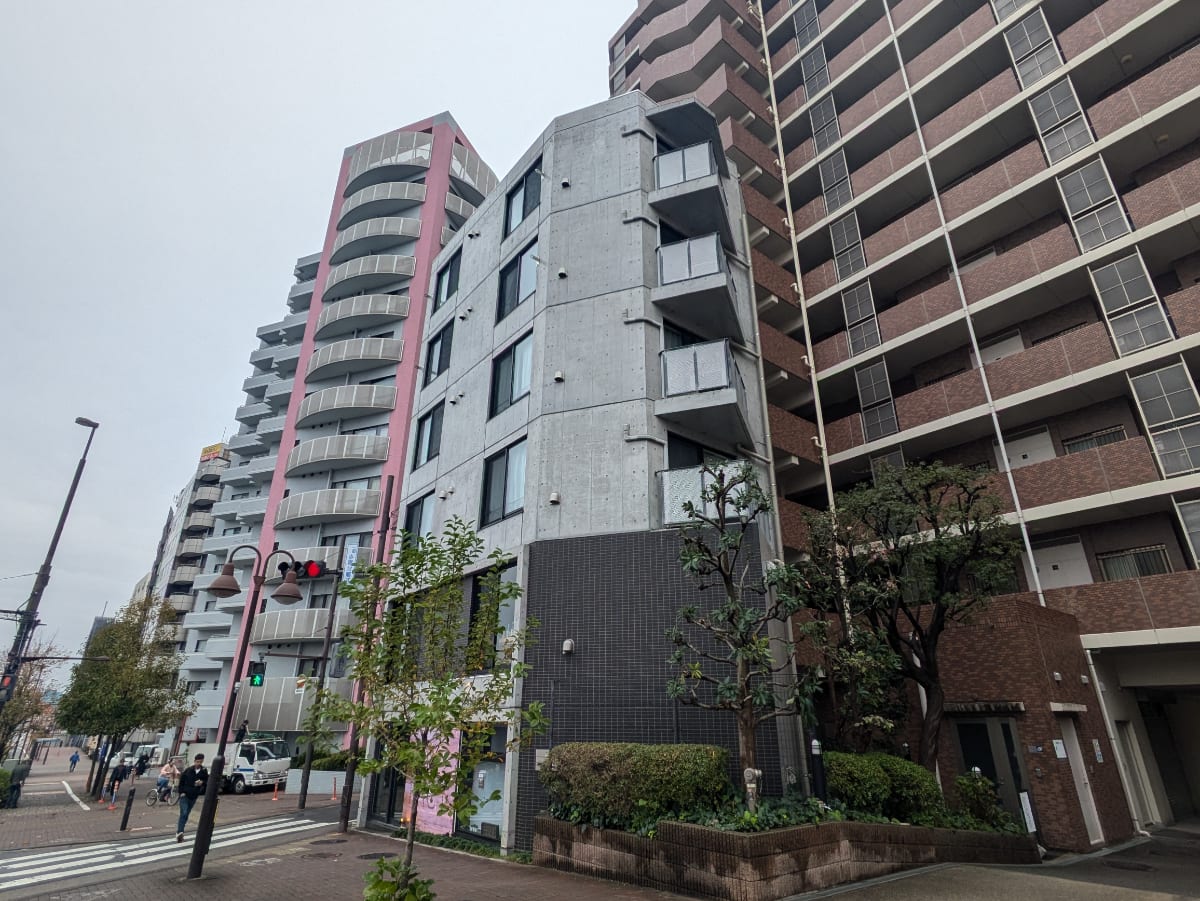 v20250506150654/fresh/building/J00100398210_14