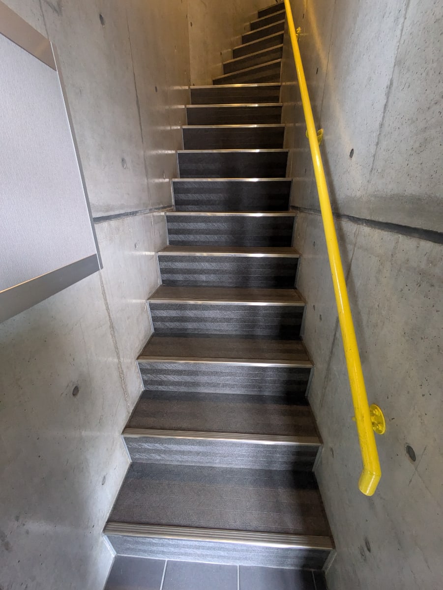 v20250506150654/fresh/building/J00100398210_4