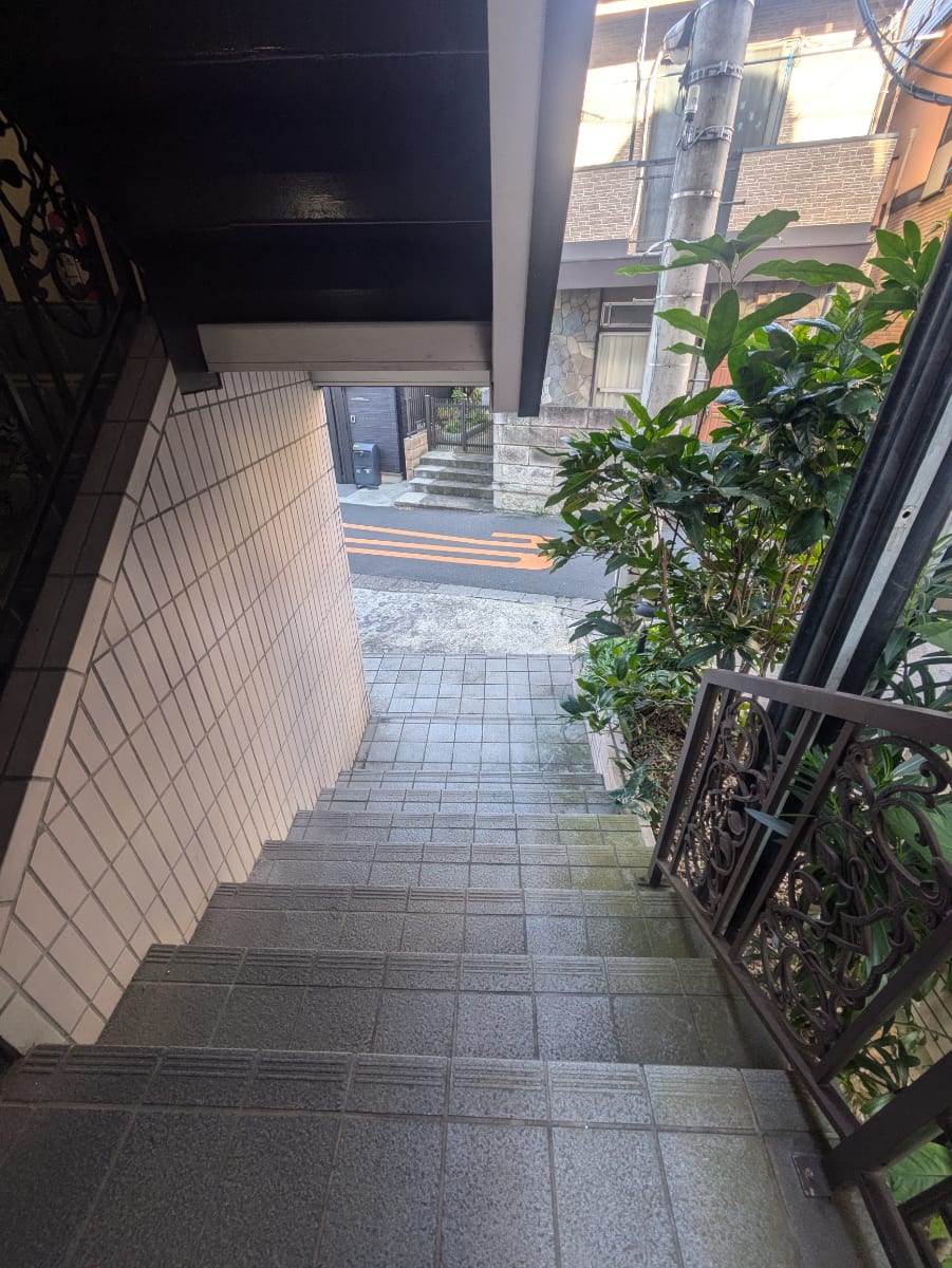 v20250506150654/fresh/building/J00100408131_5