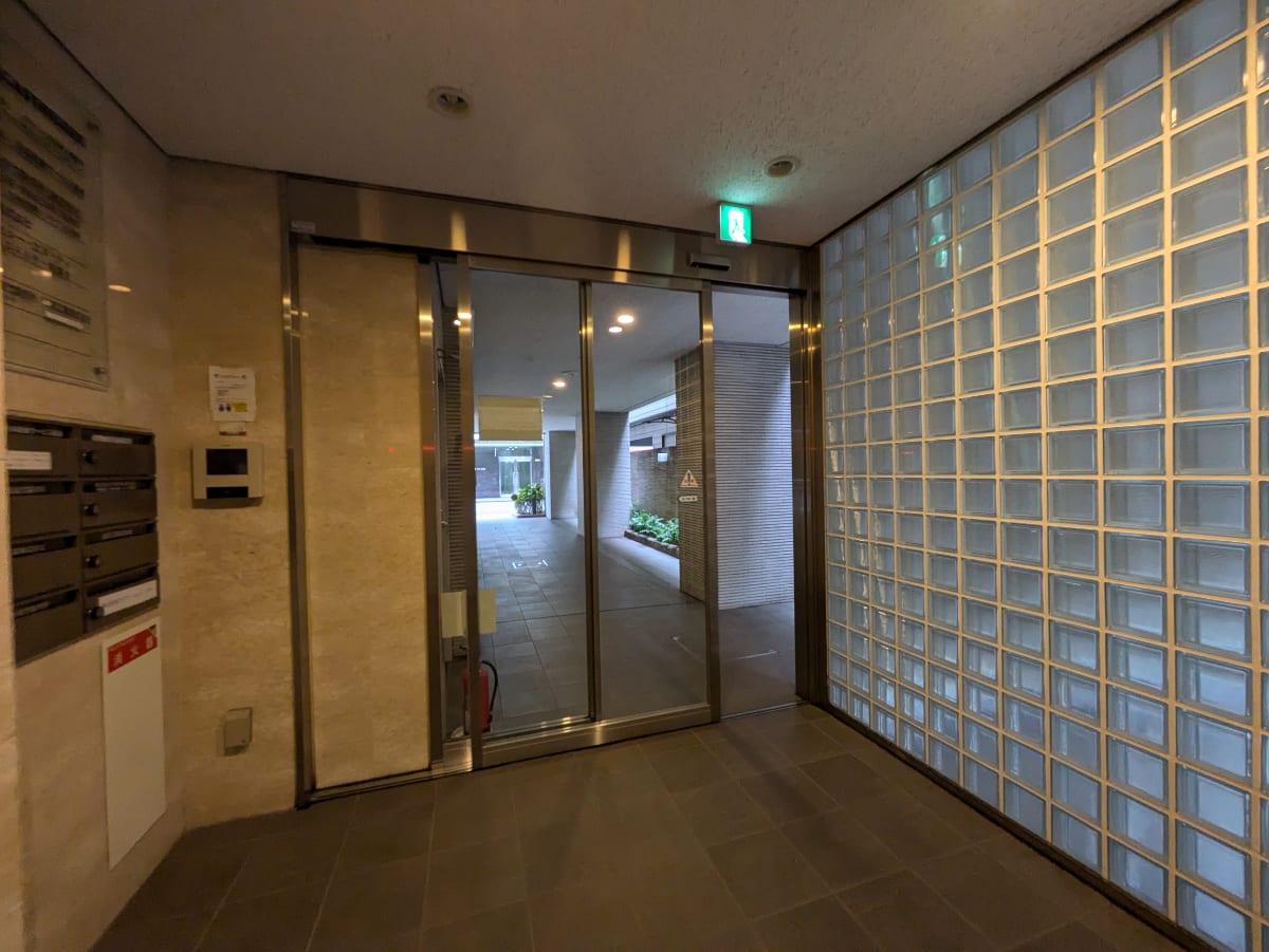 v20250506150654/fresh/building/J00100415401_5