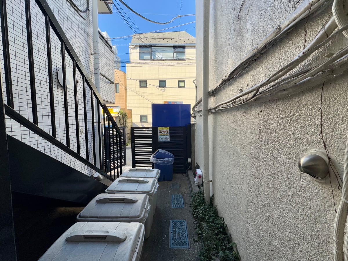 v20250506150654/fresh/building/J00100468407_6