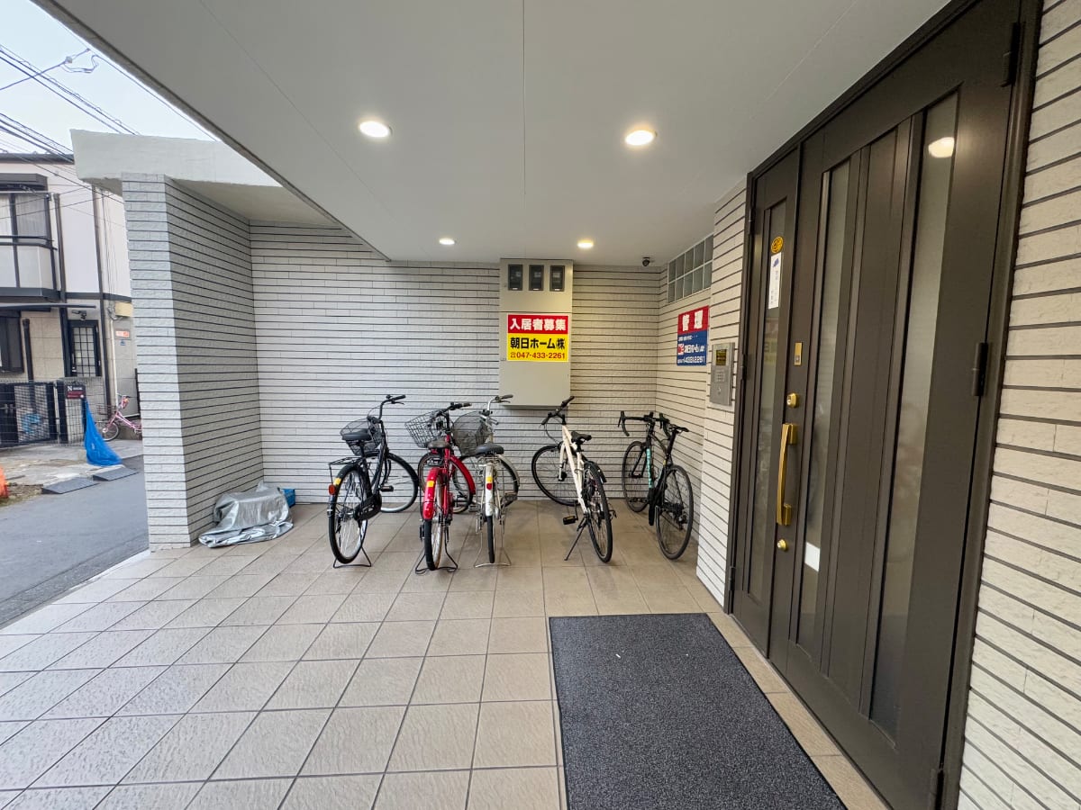 v20250506150654/fresh/building/J00100608376_9