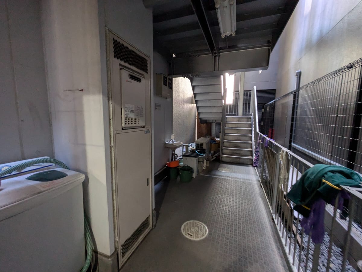 v20250508150635/fresh/building/J00100369917_12